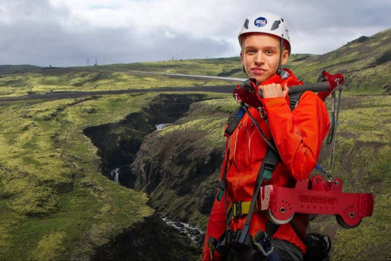 La zip line più lunga e più veloce d'Islanda