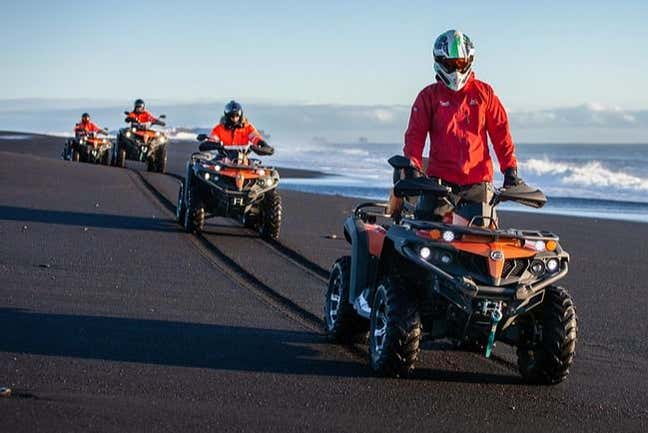 Tour della costa meridionale dell'Islanda in quad